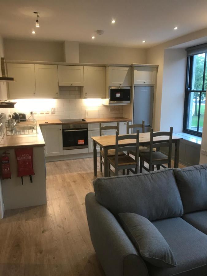 Eyre Luxury Apartment Голвей Екстер'єр фото